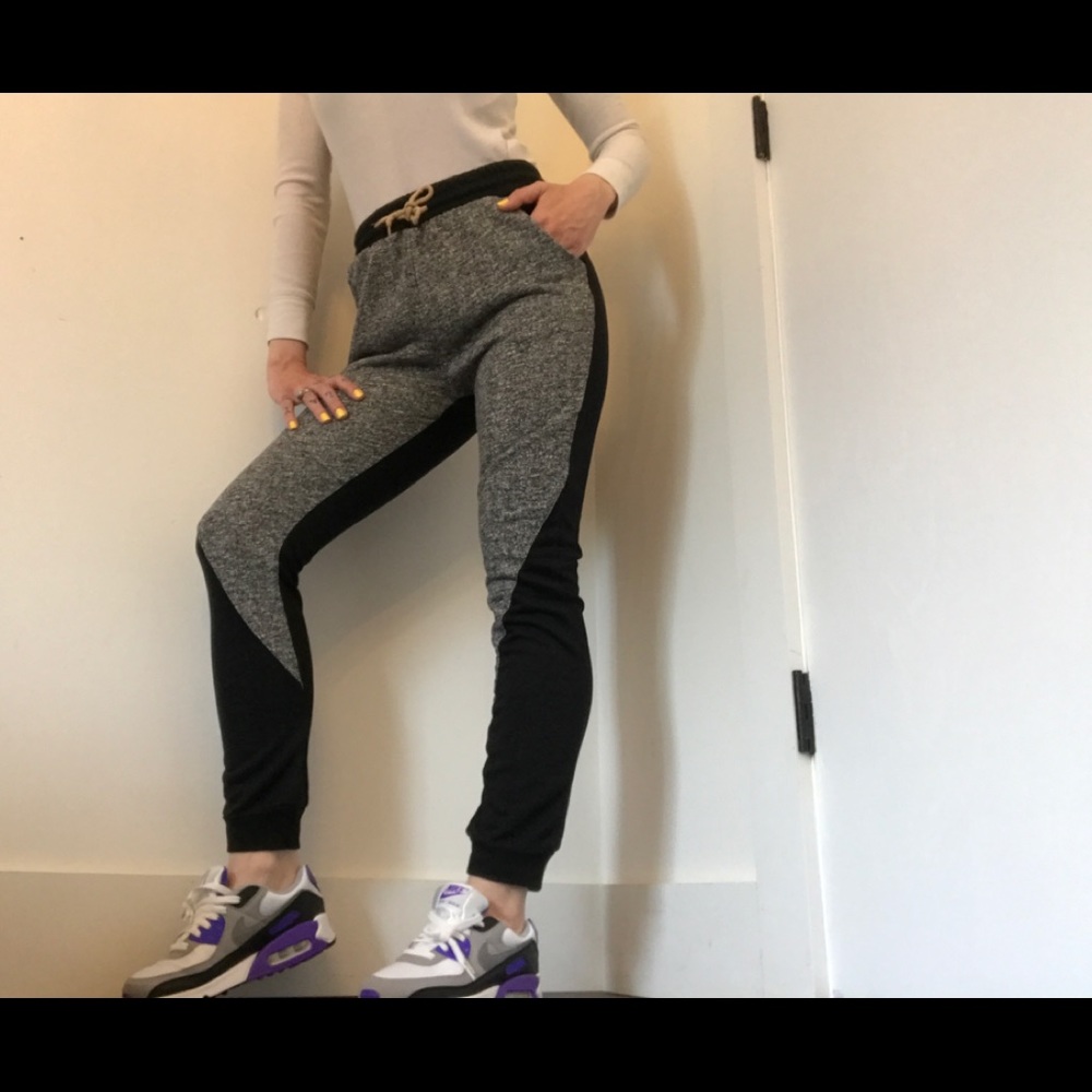 ROMWE Two-tone Grey & Black Tight Sweatpants